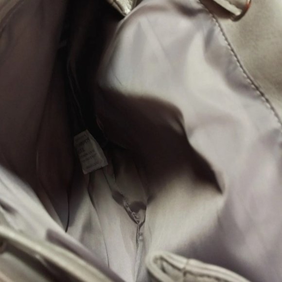 Ulta Beauty Grey Faux Leather Backpack NWT & Scout Cardholder NWT - Picture 4 of 7